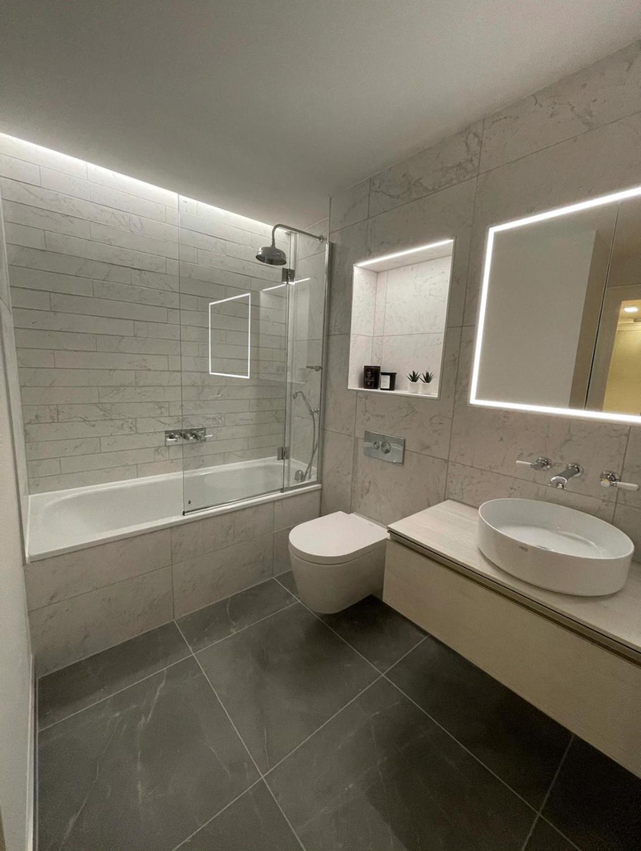 The Bank Apartment Cardiff Ngoại thất bức ảnh